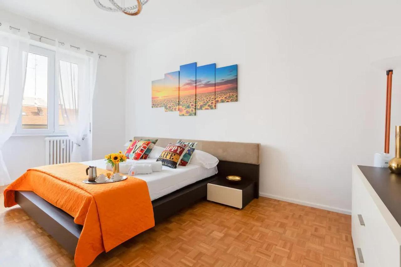 Central Maya Apartment Milano Eksteriør billede