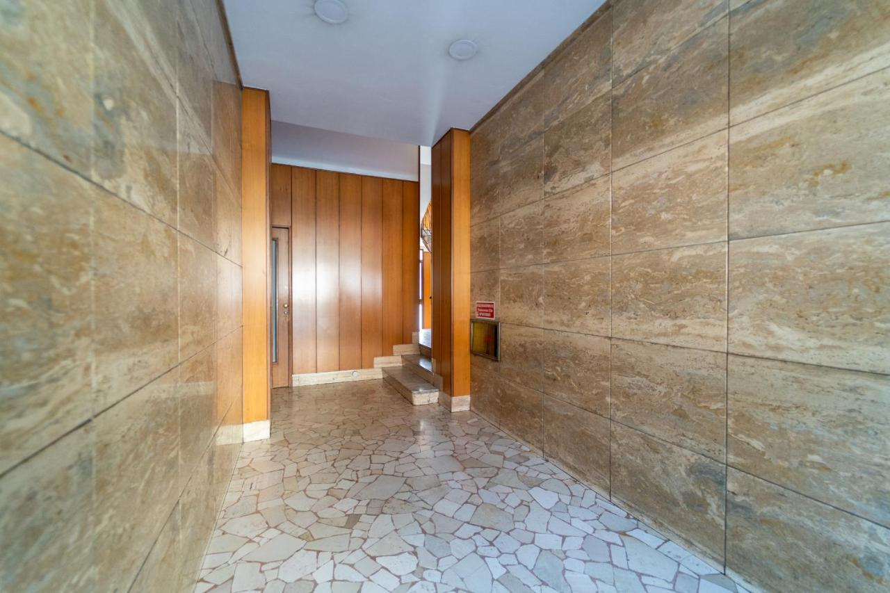 Central Maya Apartment Milano Eksteriør billede