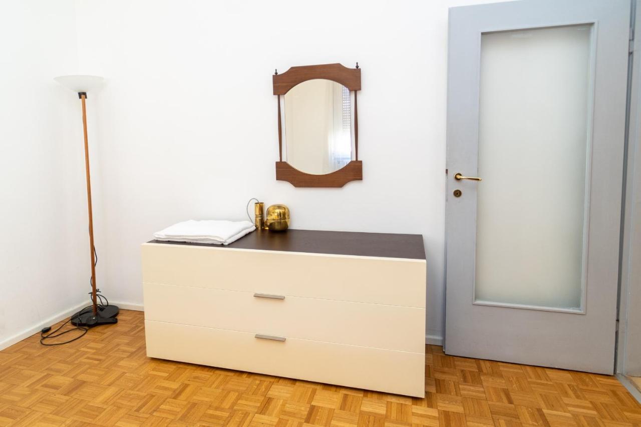Central Maya Apartment Milano Eksteriør billede
